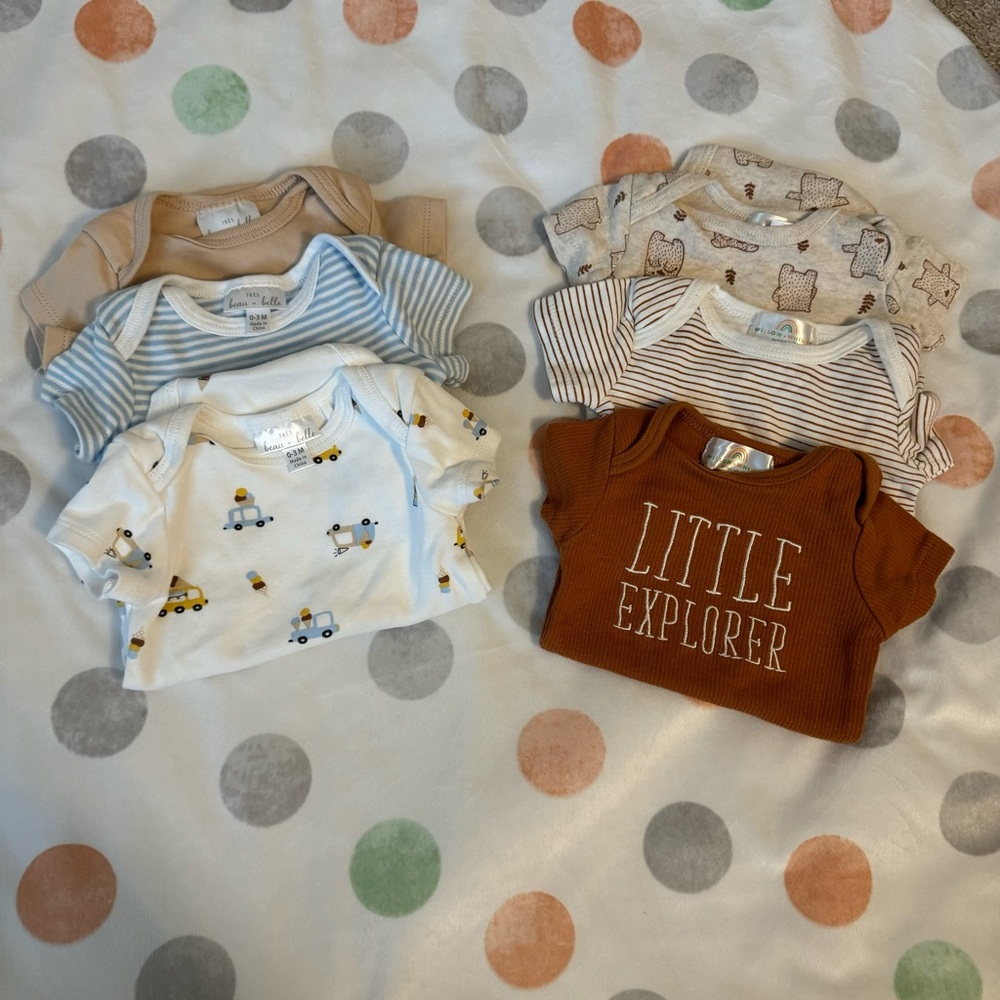6 Piece Baby Boy Onesie Bundle size 0-3 Months